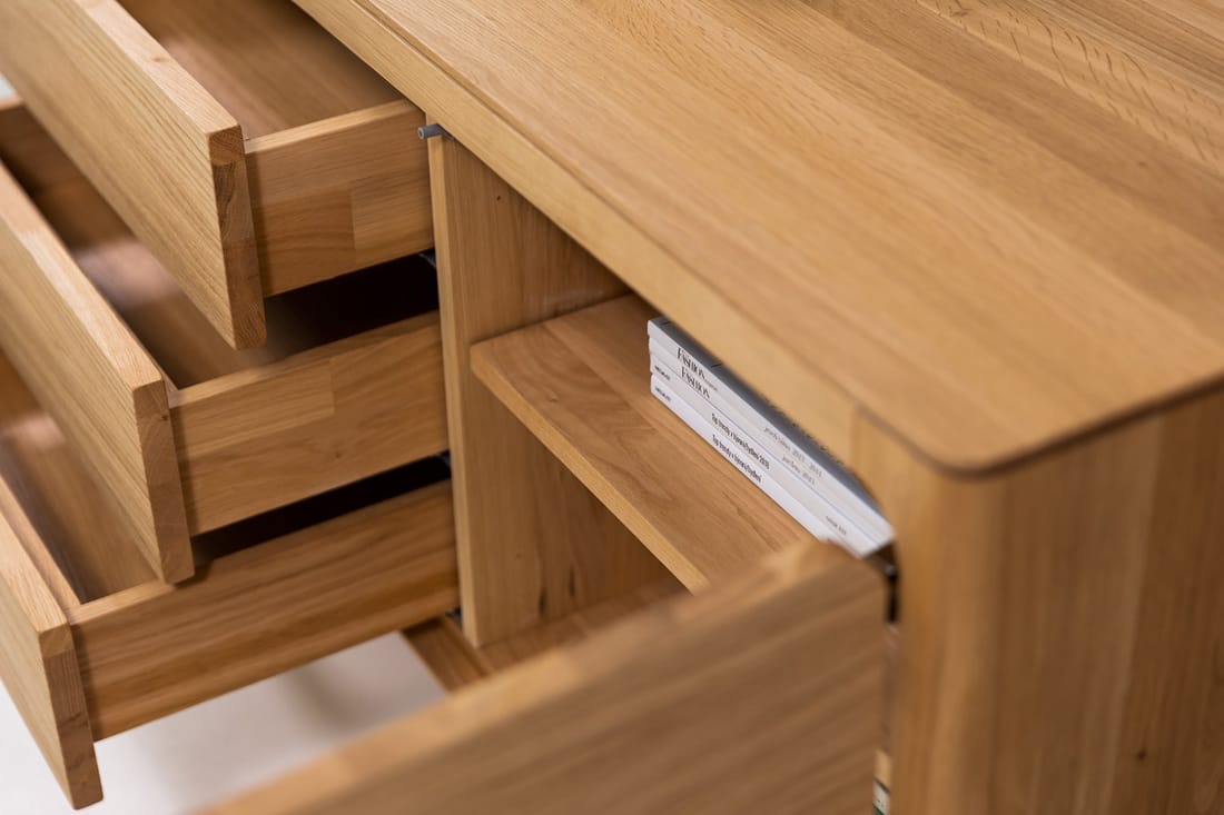 Solid oak sideboard, detail of grain and joinery