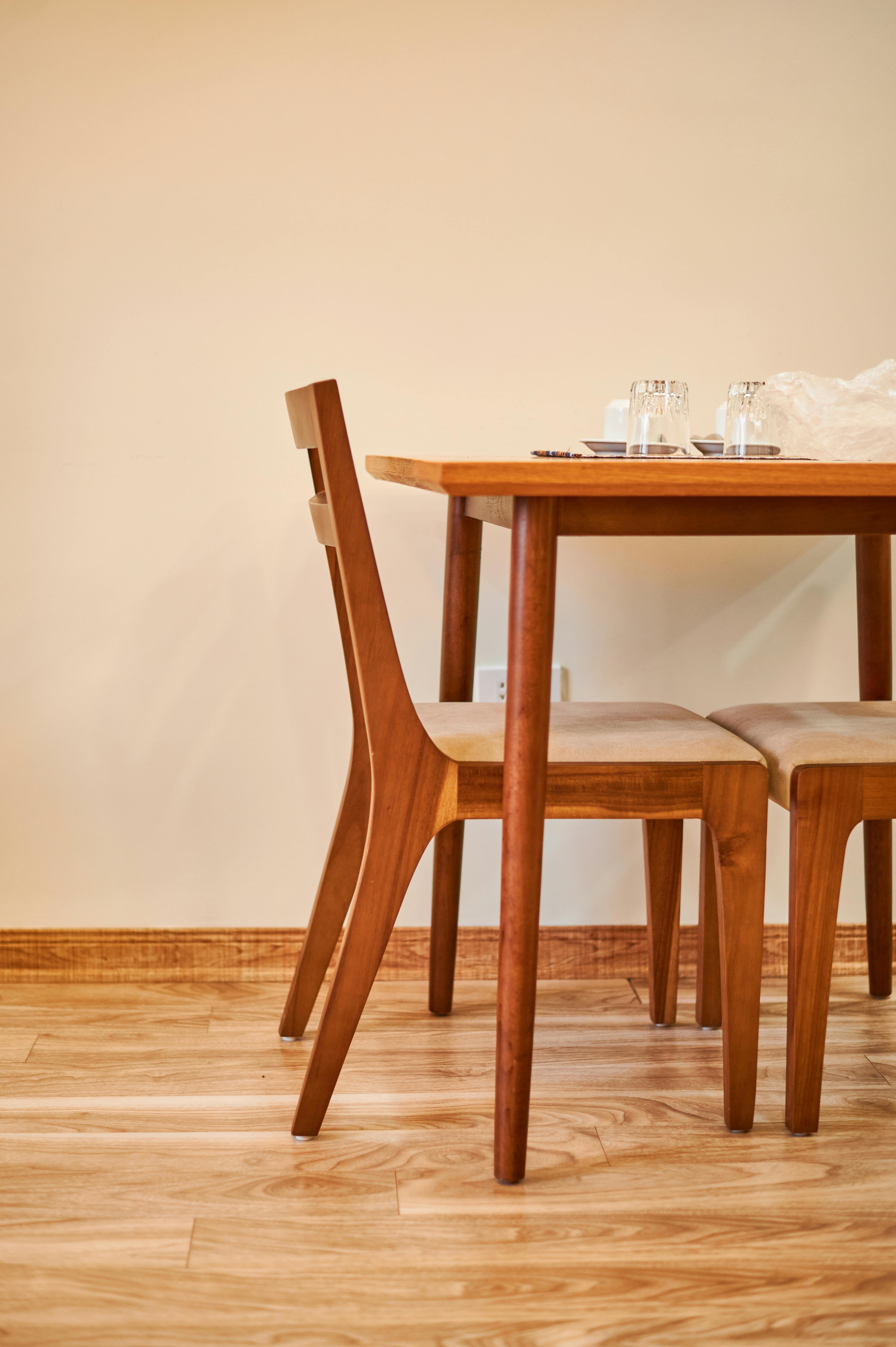 Veskor solid wood furniture