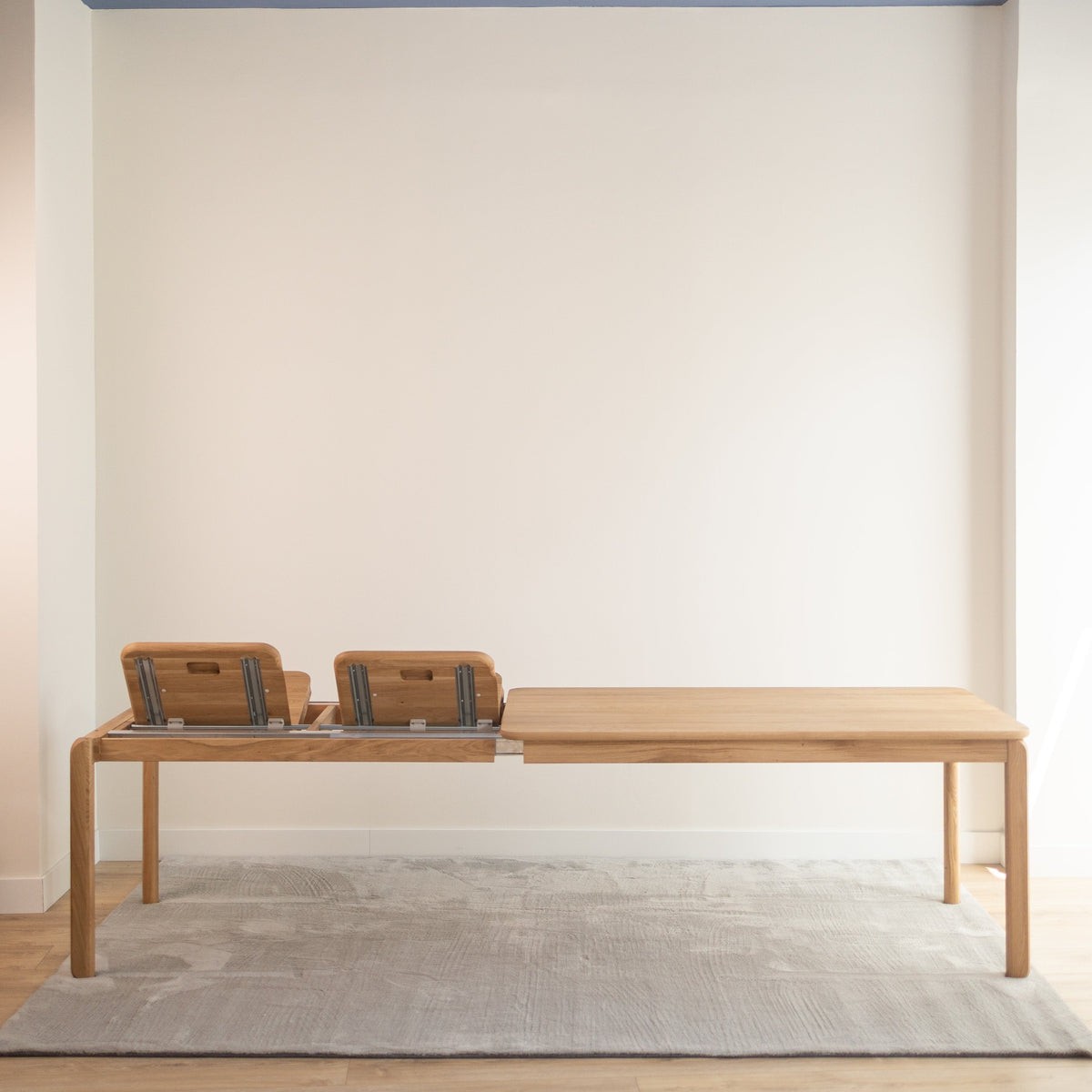 Mesa de comedor de madera maciza de roble extensible Golf | VESKOR