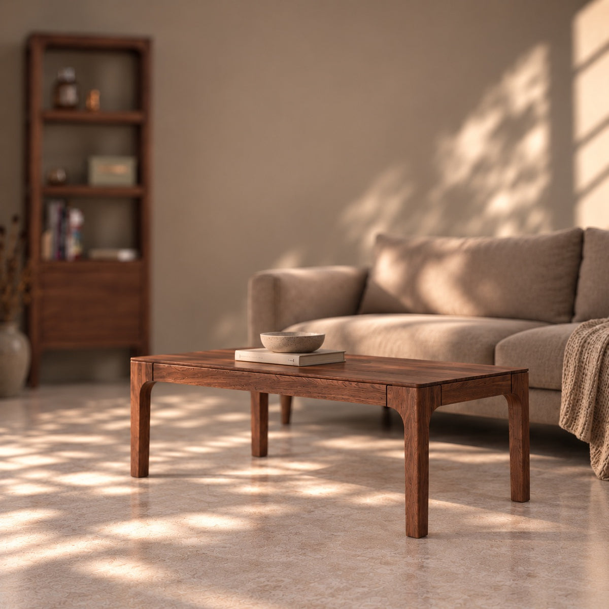 Mesa de centro de madera maciza de nogal Creativ | VESKOR