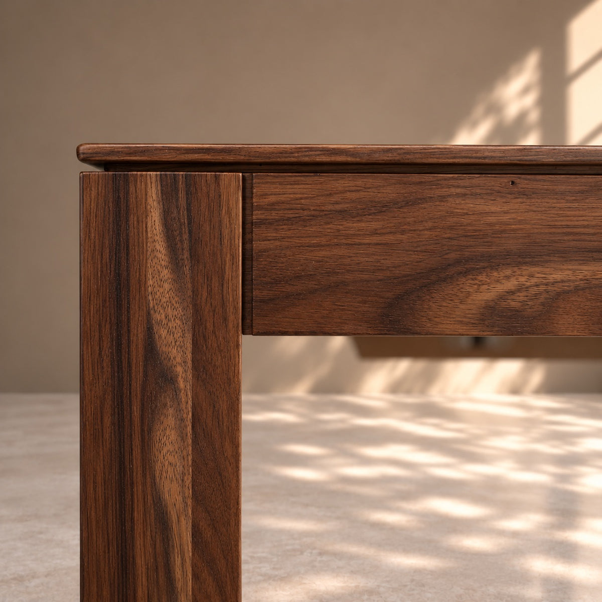 Mesa de comedor de madera maciza de Nogal extensible Verdi | VESKOR