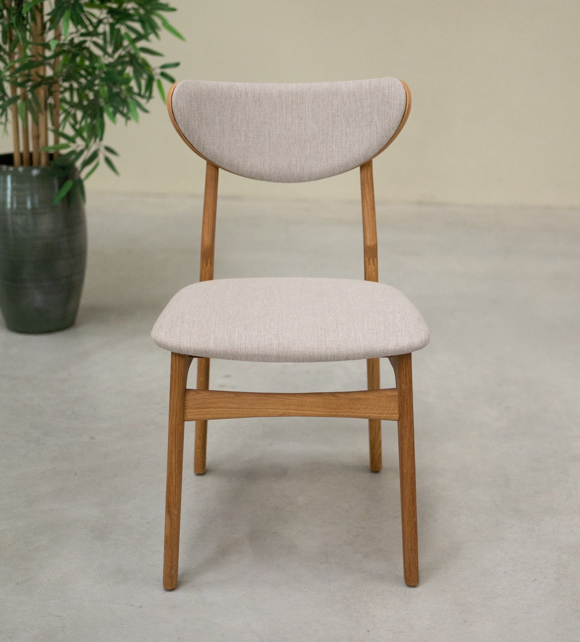 Pack de 2 o 4 sillas de madera maciza de roble Maxwell | VESKOR