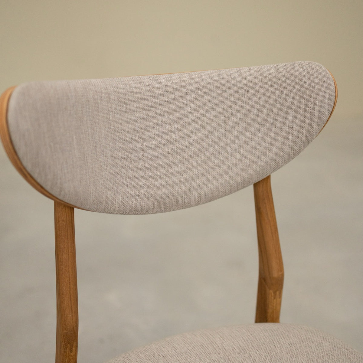 Pack de 2 o 4 sillas de madera maciza de roble Maxwell | VESKOR