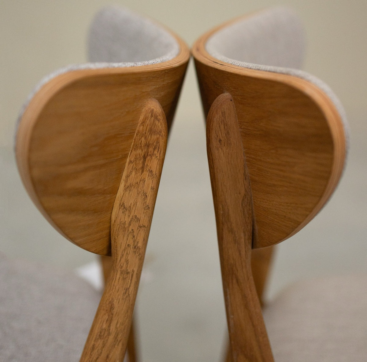 Pack de 2 o 4 sillas de madera maciza de roble Maxwell | VESKOR