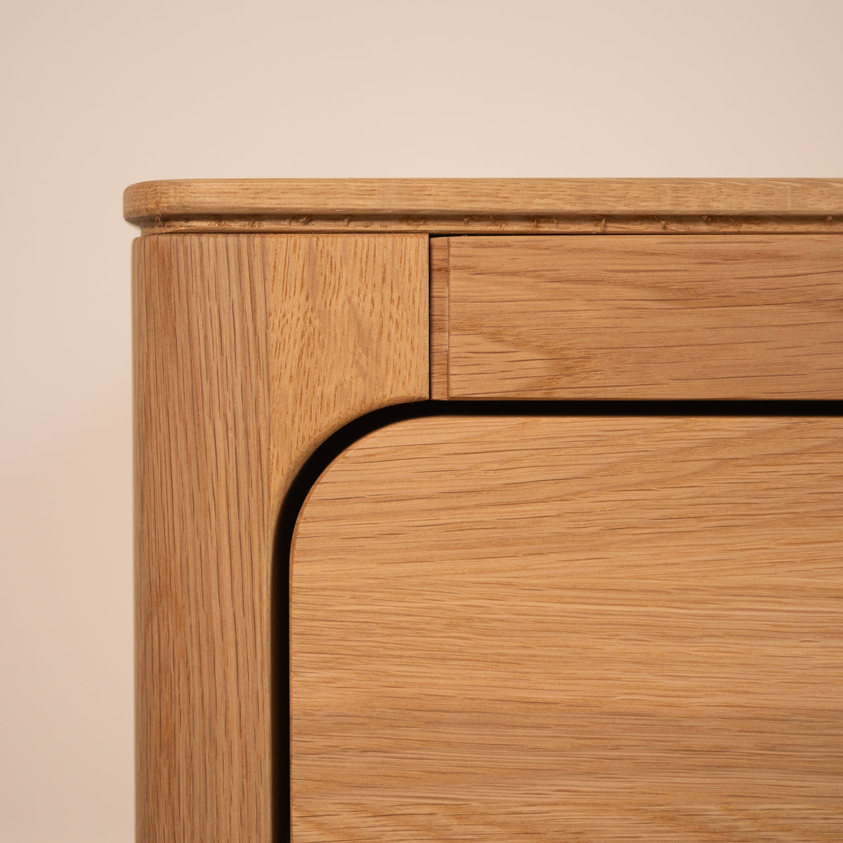 Mueble de TV de madera maciza de Roble Creativ | VESKOR