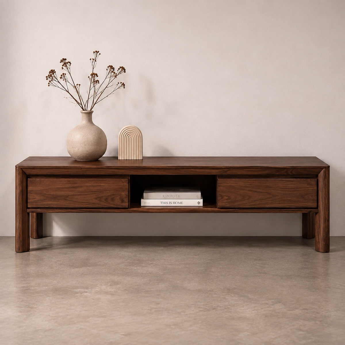 Mueble de TV de madera maciza de Nogal Dita | VESKOR